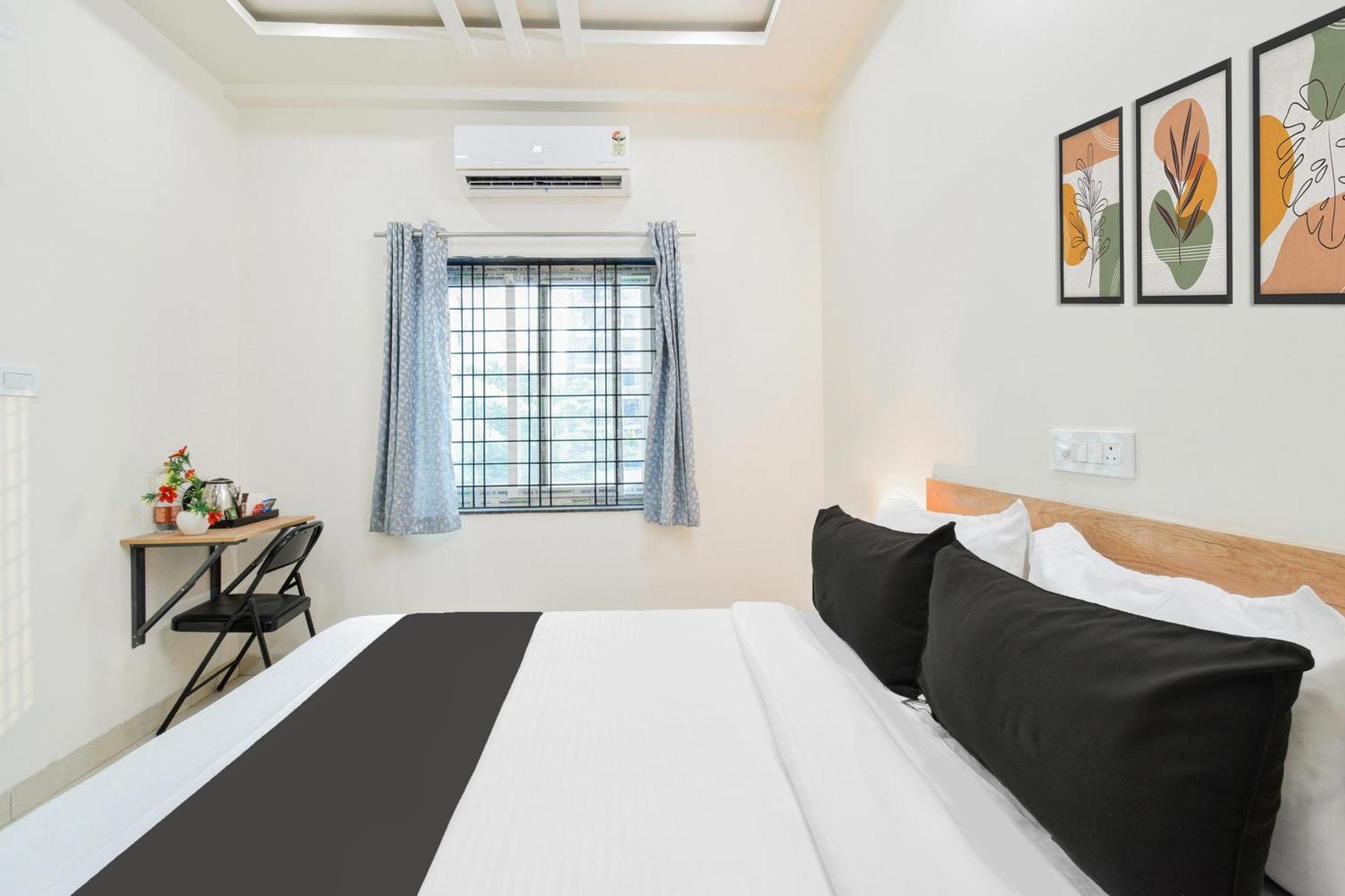 Super Townhouse Kokapet Formerly Aarian Tej Nilayam Gundipet Kültér fotó